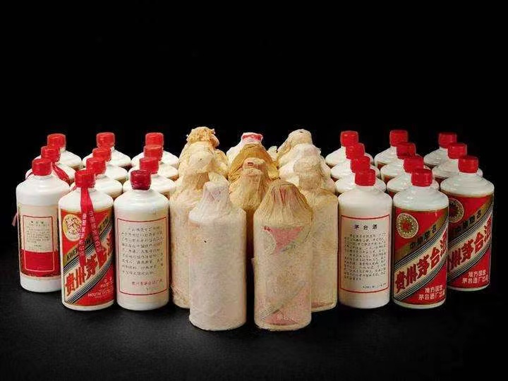 山东日照岚山回收酒价格哪里回收(附近上门回收茅台酒）?